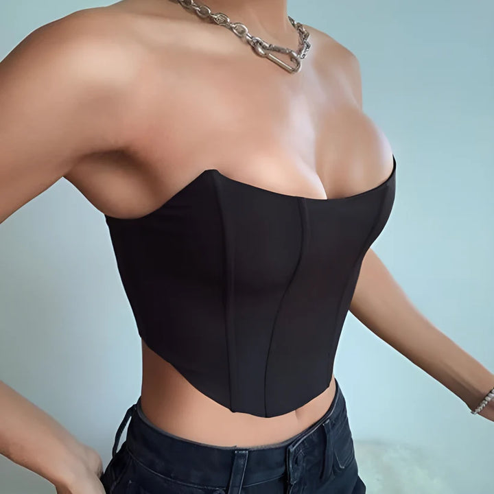 Model wearing Makena Top – fitted summer crop shirt for women in a sexy club style by Santori The Label.