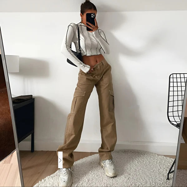 Model wearing Decore Denim Pants – full-length low-rise skinny denim trousers with bloomers silhouette by Santori The Label