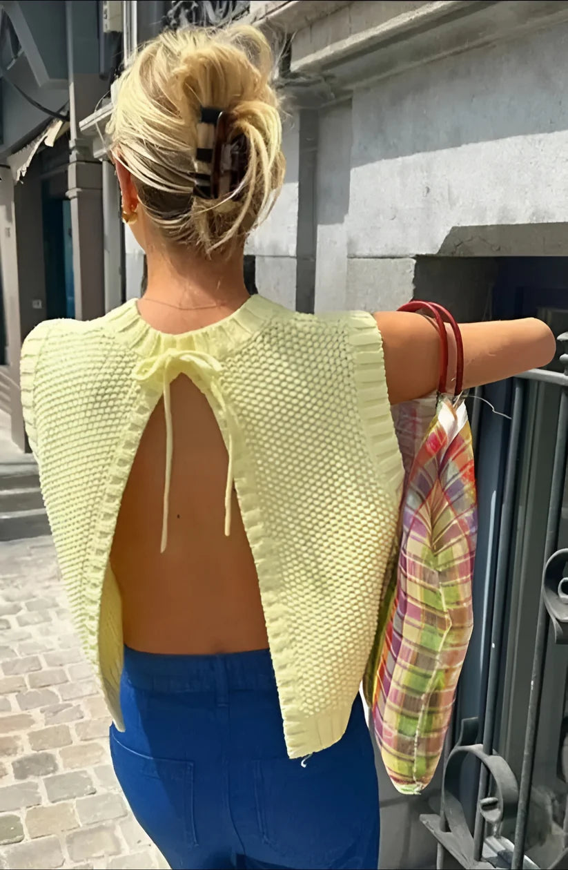 Model wearing Milka Top – casual loose fit summer top with batwing sleeves and minimalist style by Santori The Label.